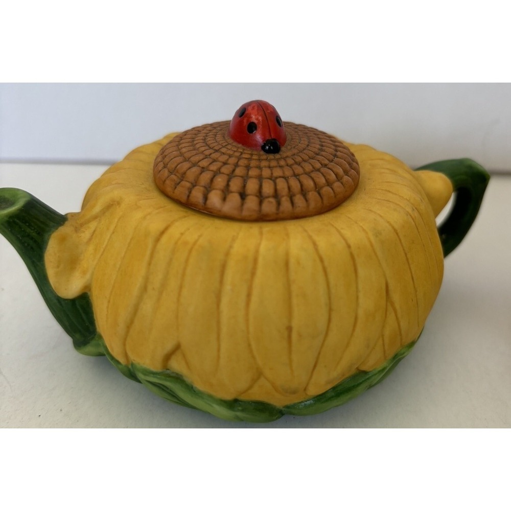 Avon Miniature Decorative Collectable 1995 Sunflower Teapot Lady Bug on Lid